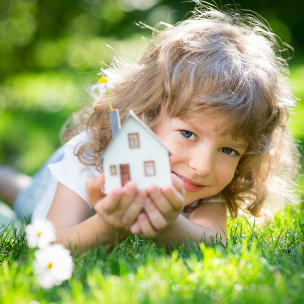 Tips For Selling a Home With Kids